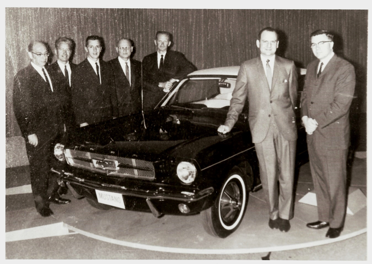 Ford Mustang PRODUCTION FACTS SMART 13