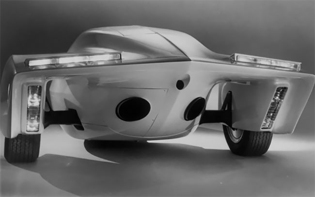 Black and white image of the Astro III rear end design