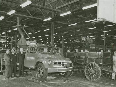 1952 Studebaker First Century celebration Studebaker Archives CROPPED 5