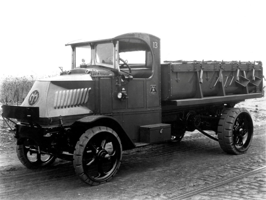 1900s Mack Truck Mack Truck Archives RESIZED 1