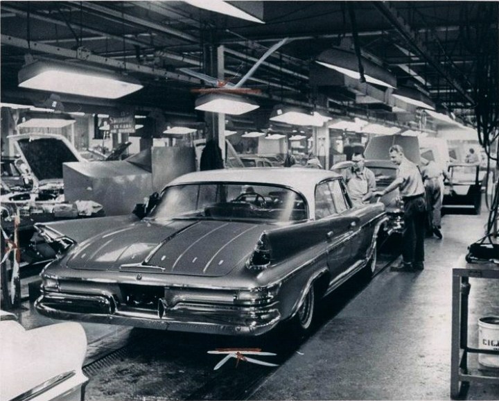 Last 1961 DeSoto assembly line Chrysler Corporation 7