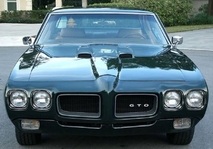 1970 Pontiac GTO front end Oldcarmemories.com RESIZED 3