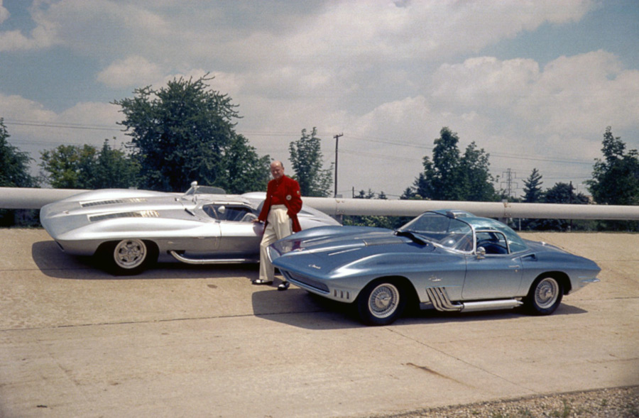 Bill Mitchell standing next to the 1959 Corvette Sting Ray racer and the 1961 Corvette Mako Shark XP 755 GM Media Archives RESIZED 2