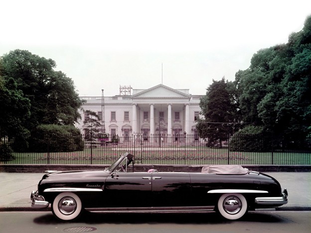 Truman Limo Lincoln Cosmopolitan 2