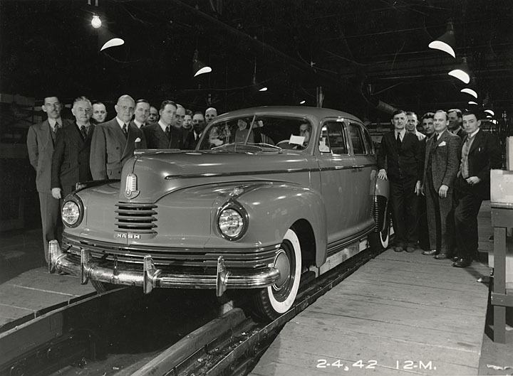 The last 1942 Nash assembly Chrysler Archives 8