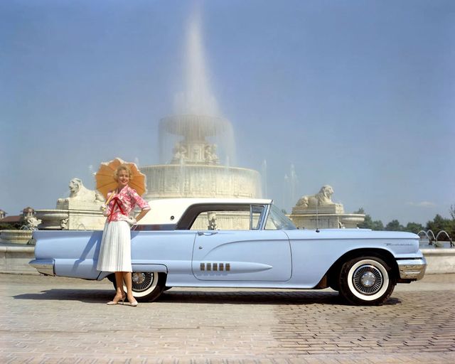 1958 Ford Thunderbird publicity photo 4