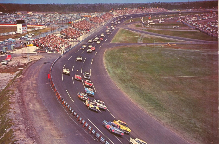 The 1959 Daytona 500 at the Speedway RESIZED 8