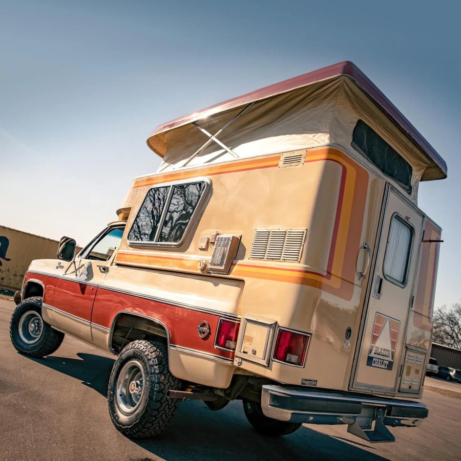 1976 Chevrolet Blazer rear view RESIZED 8