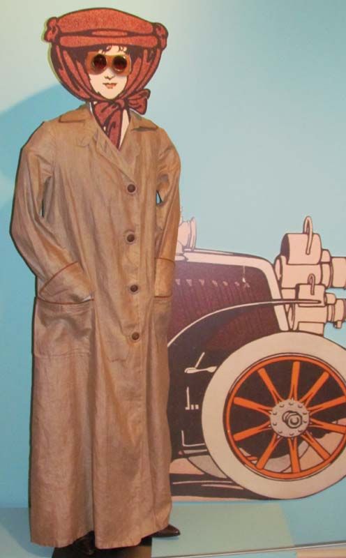 Early driving apparel for women circa 1900s 5