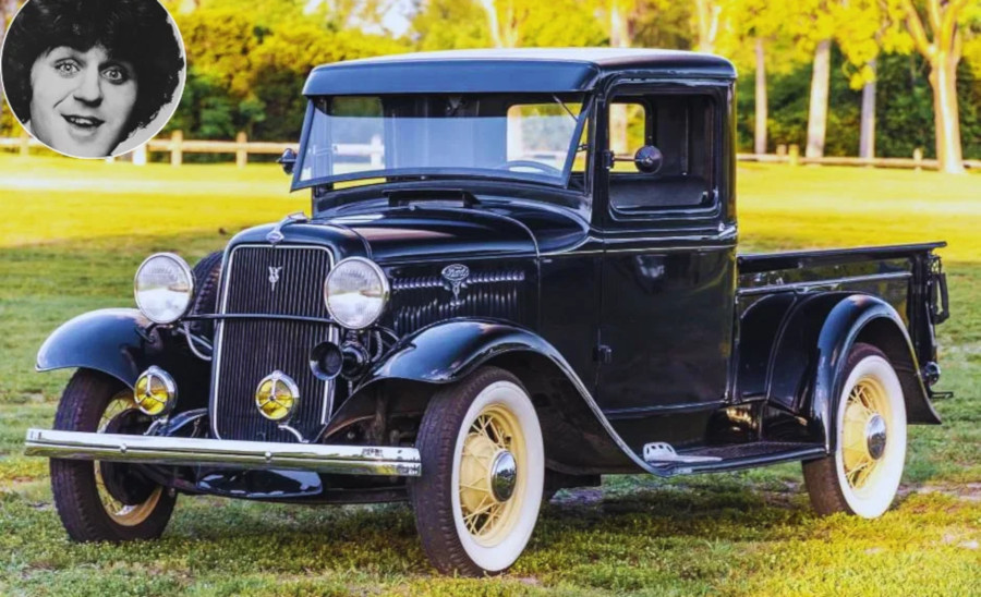 1934 Ford pickup truck Jay Leno Collection CROPPED AND RESIZED 2