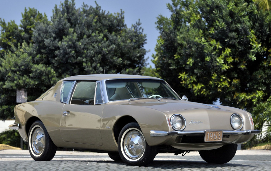 The 1963 Studebaker Avanti Mecum Auto Auctions CROPPED AND RESIZED 7