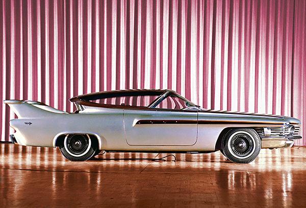1961 Chrysler Turboflite Concept Car Promotional Photo