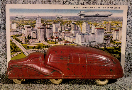 Metal toy hot sale cars 1940s