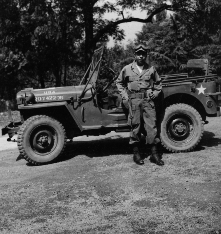 Seargeant Diale standing by Gen Frank E Lowes Jeep 1950 Harry Truman Library 2007 594.tif